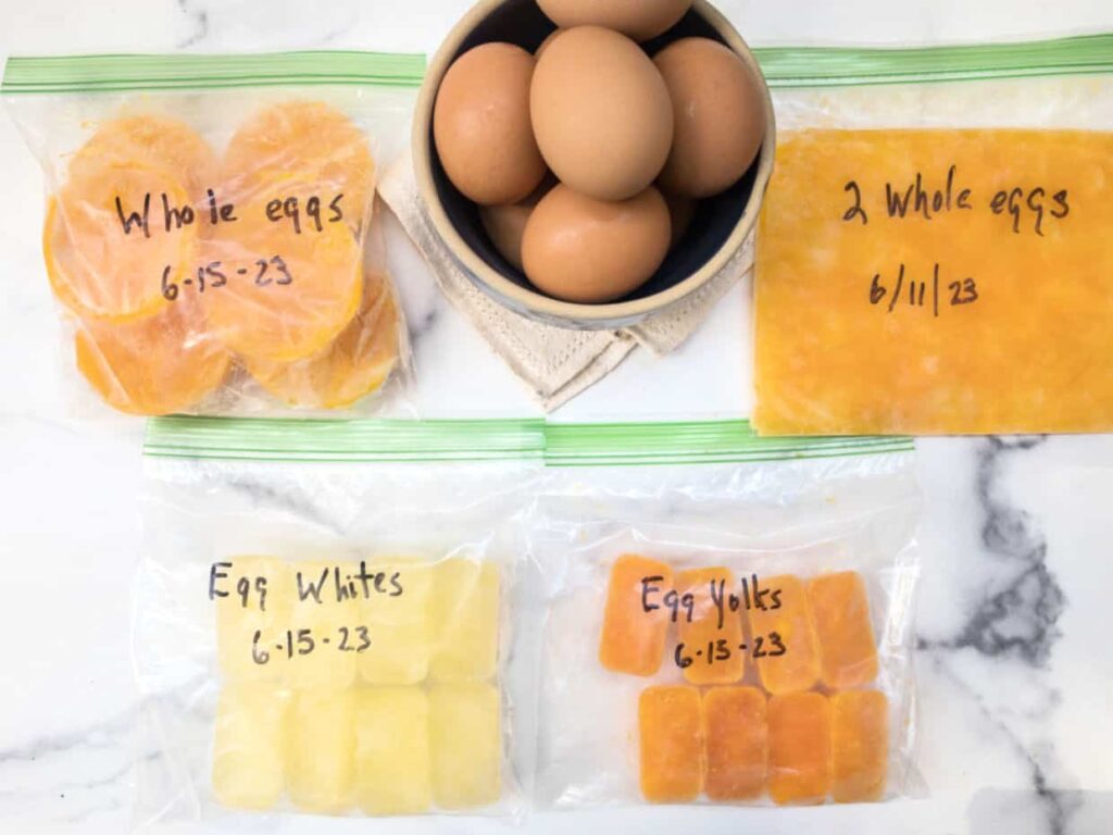 A bag with eggs to freeze.