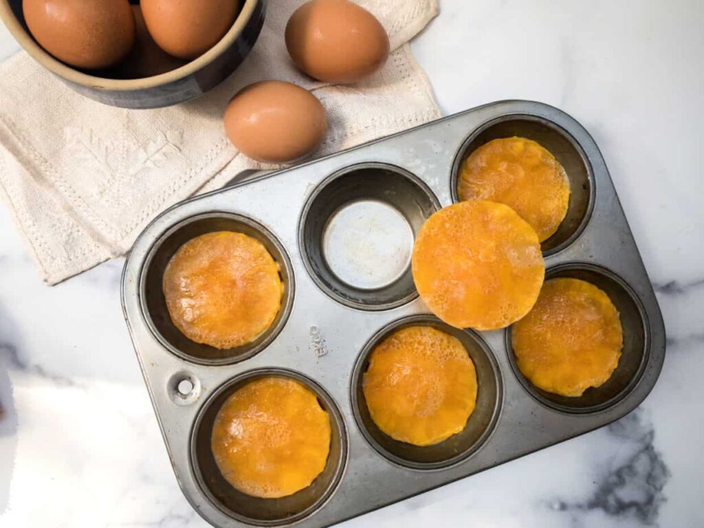 The ultimate guide to freezing eggs with a muffin tin.